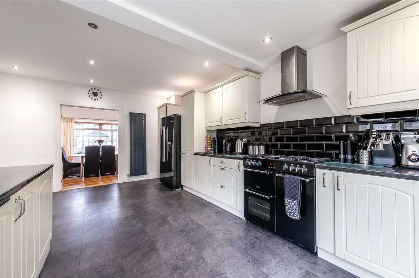 4 bedroom house for sale in Gravesend | Robinson Michael & Jackson