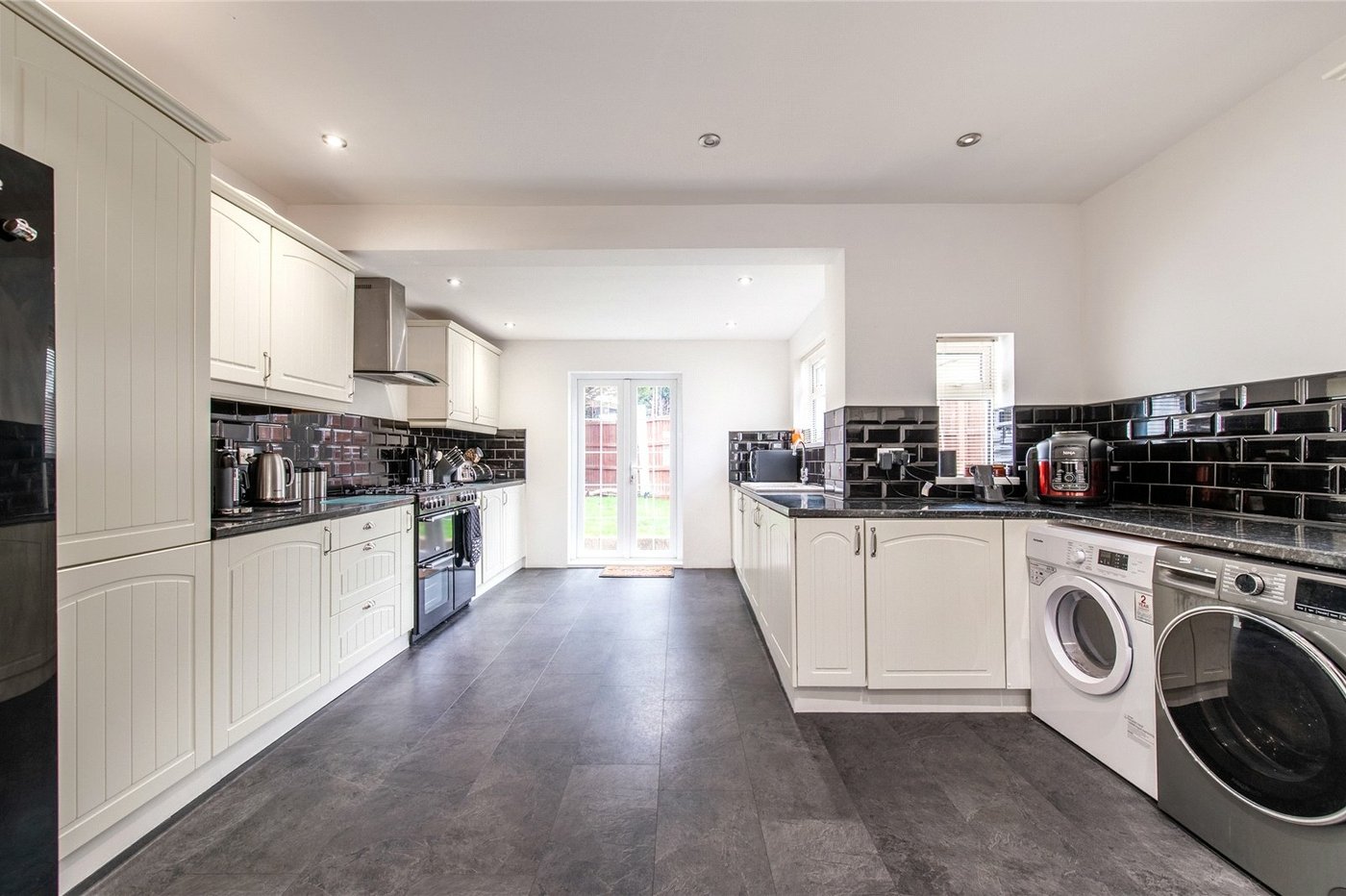 4 bedroom house for sale in Gravesend | Robinson Michael & Jackson