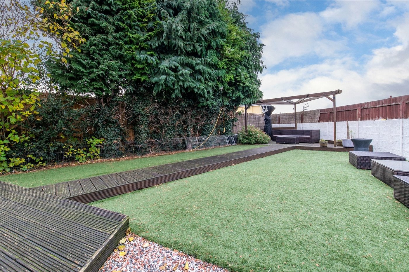 4 bedroom house for sale in Gravesend | Robinson Michael & Jackson