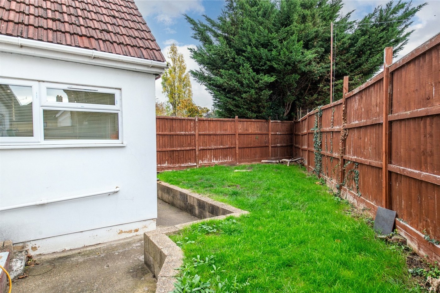 4 bedroom house for sale in Gravesend | Robinson Michael & Jackson