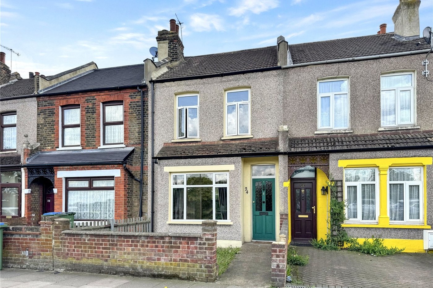 2 bedroom house for sale in Plumstead Common | Robinson Jackson