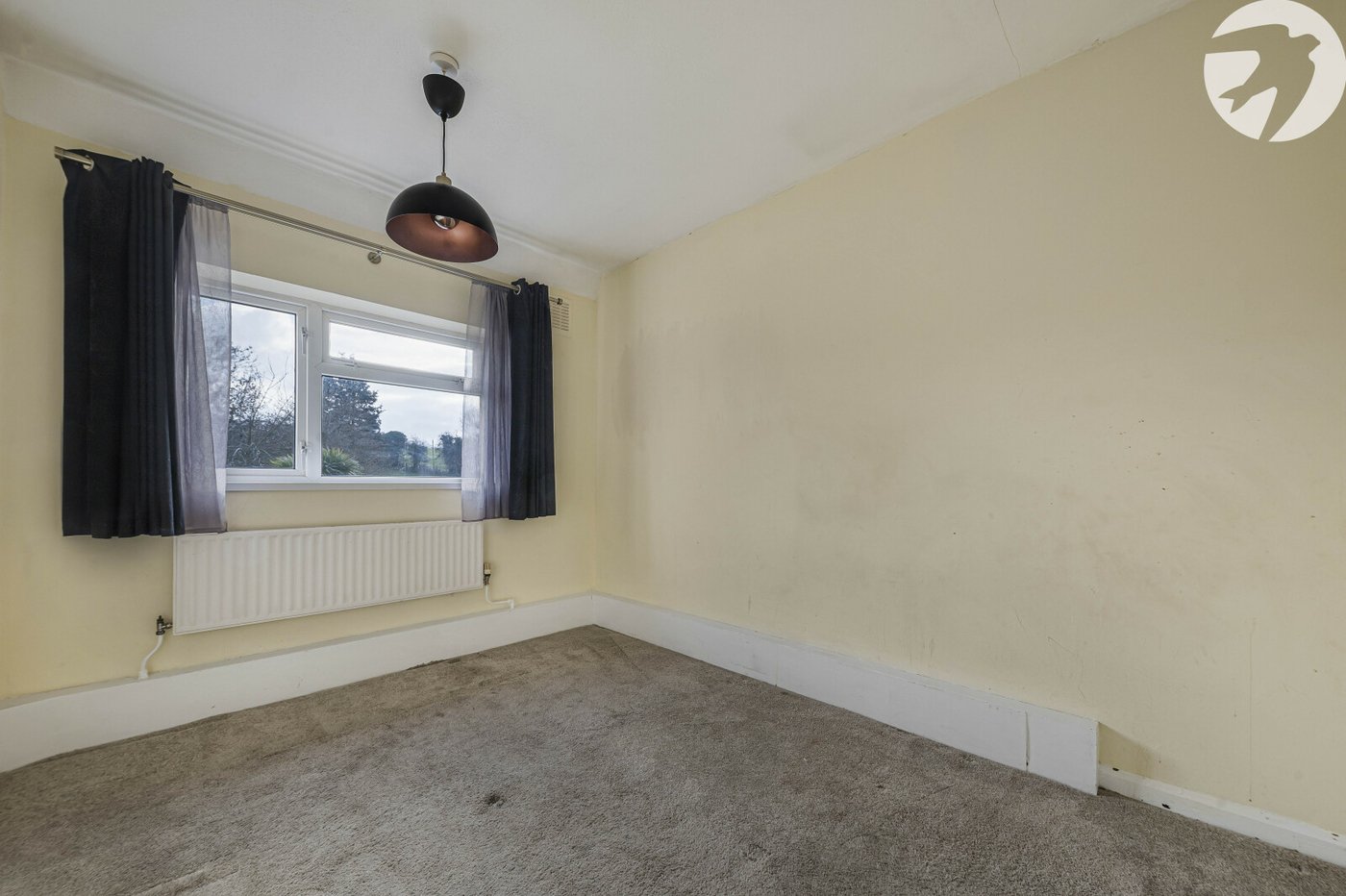 3 bedroom house for sale in London | Robinson Jackson