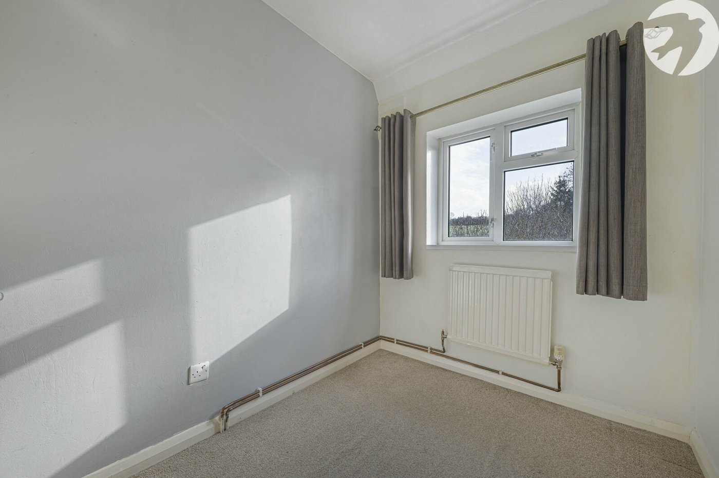 3 bedroom house for sale in London | Robinson Jackson