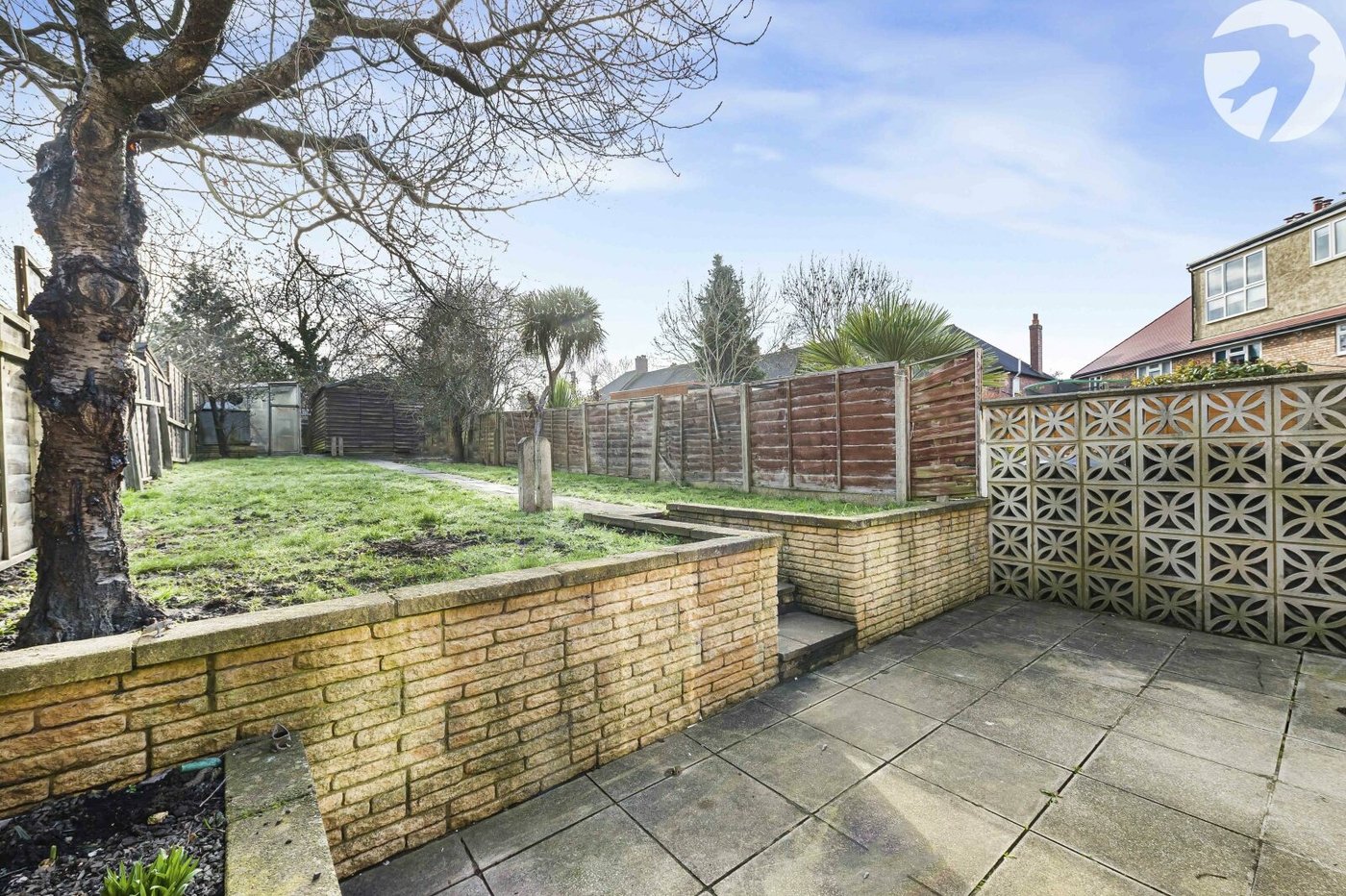 3 bedroom house for sale in London | Robinson Jackson