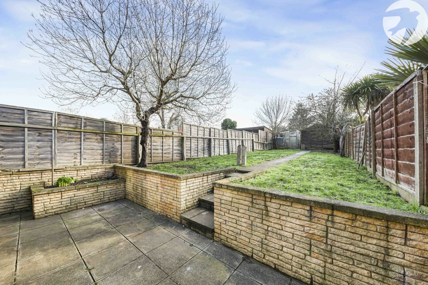 3 bedroom house for sale in London | Robinson Jackson