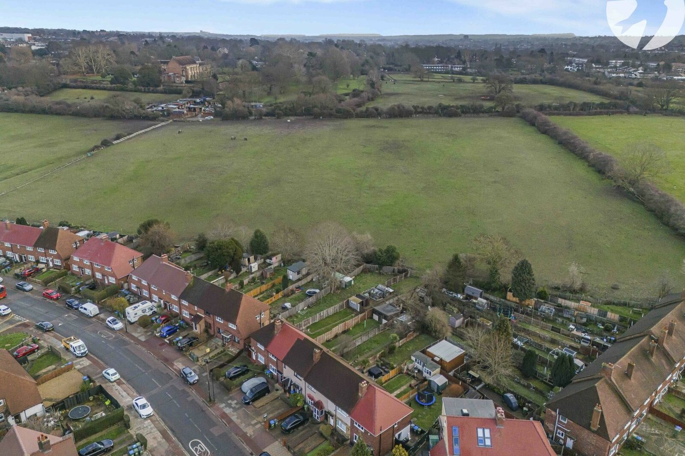 3 bedroom house for sale in London | Robinson Jackson