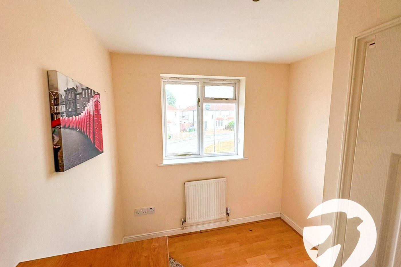 3 bedroom house for sale in London | Robinson Jackson