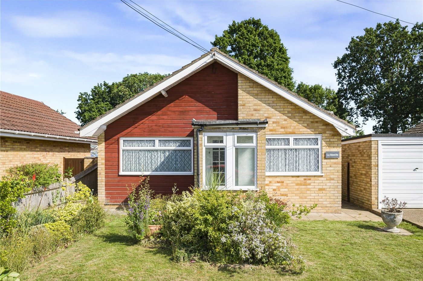 3 bedroom bungalow for sale in West Kingsdown | Robinson Jackson