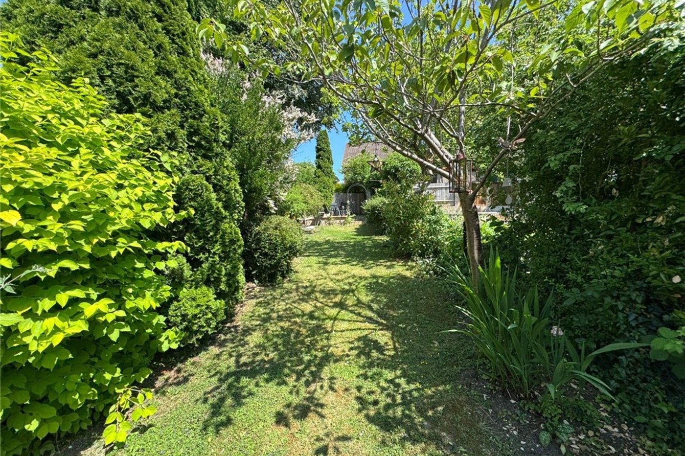 3 bedroom house for sale in Green Street Green | Robinson Jackson