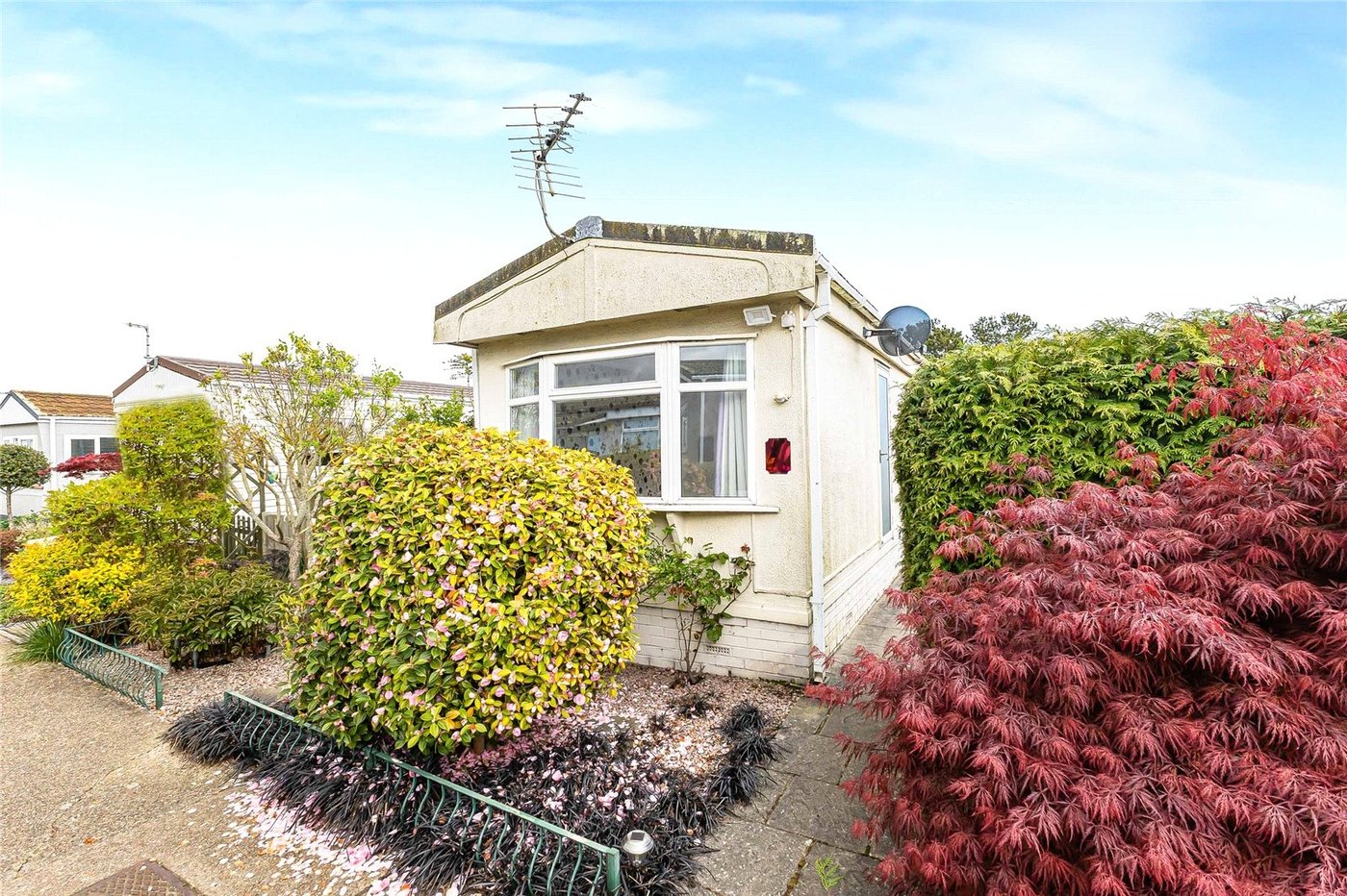 1 bedroom bungalow for sale in Allhallows | Robinson Michael & Jackson