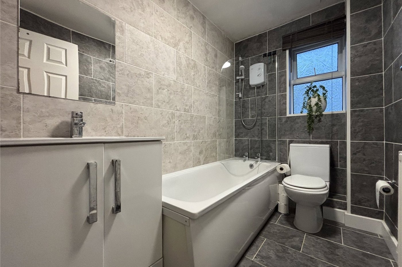 2 bedroom house for sale in Lordswood | Robinson Michael & Jackson