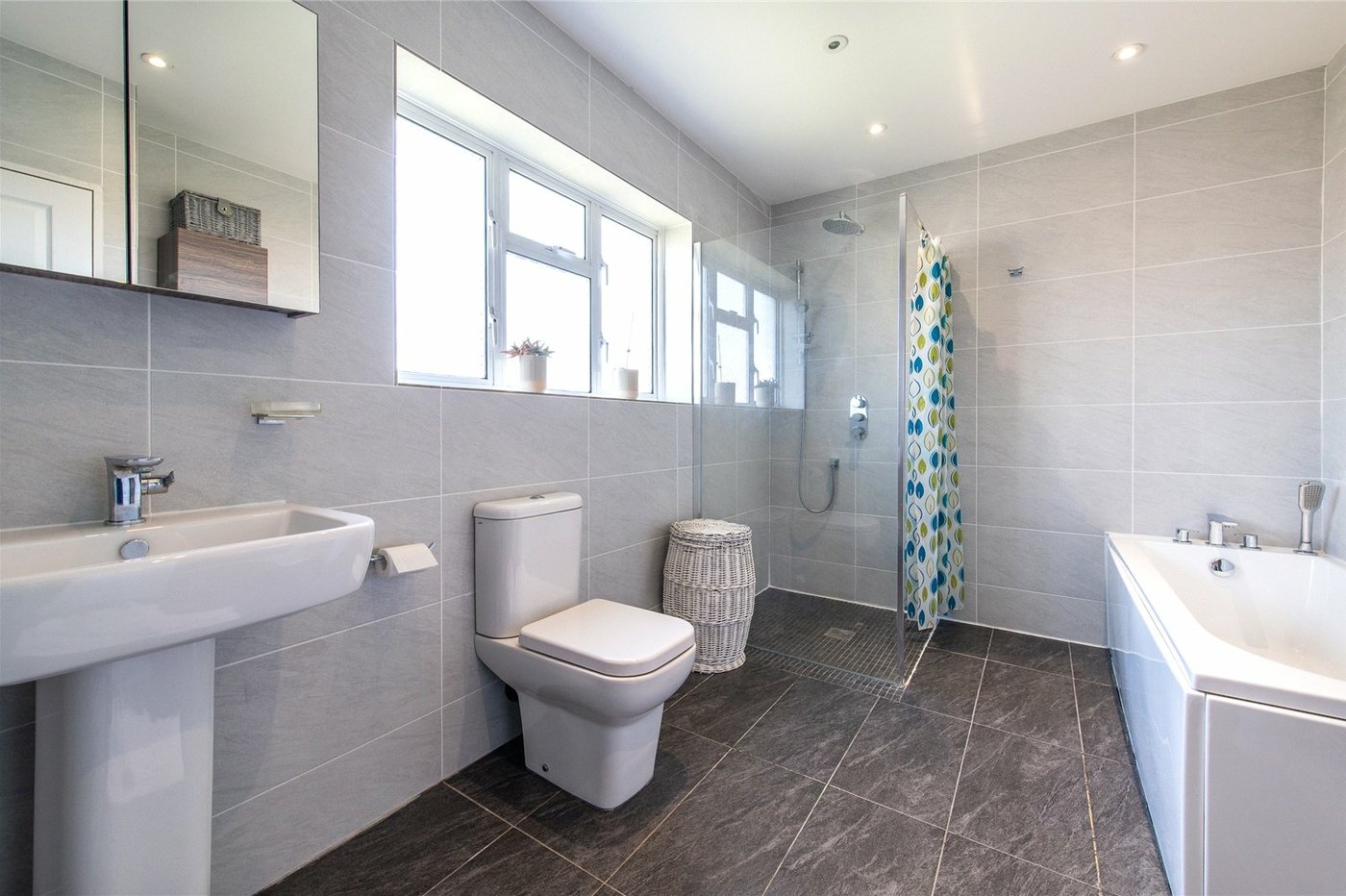 4 bedroom house for sale in Darland | Robinson Michael & Jackson