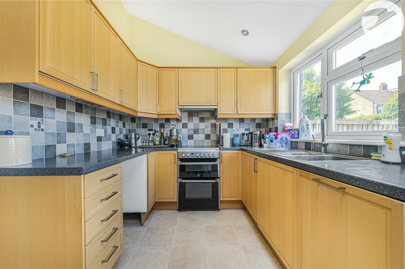 3 bedroom house for sale in Dartford | Robinson Jackson
