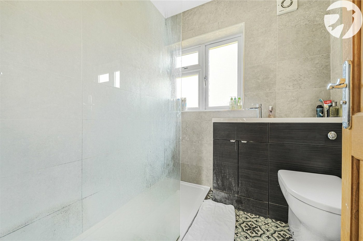 3 bedroom house for sale in Dartford | Robinson Jackson