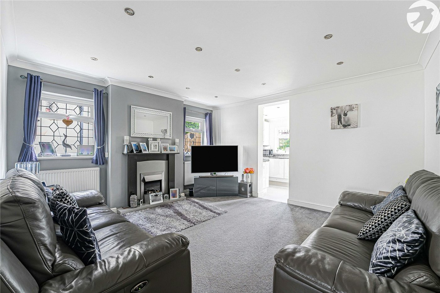 3 bedroom house for sale in West Dartford | Robinson Jackson