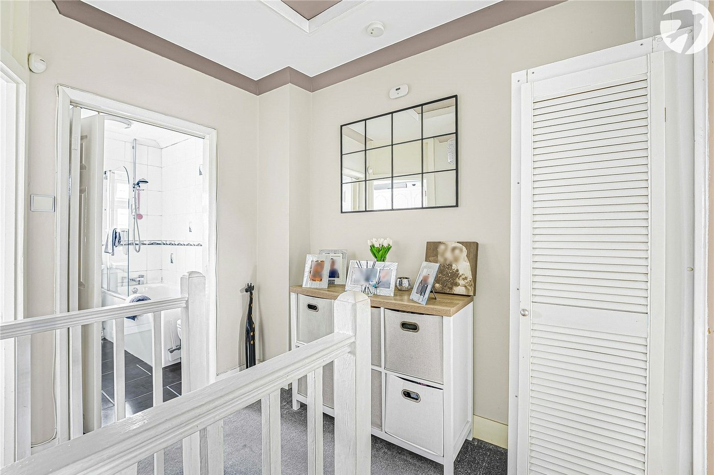 3 bedroom house for sale in West Dartford | Robinson Jackson