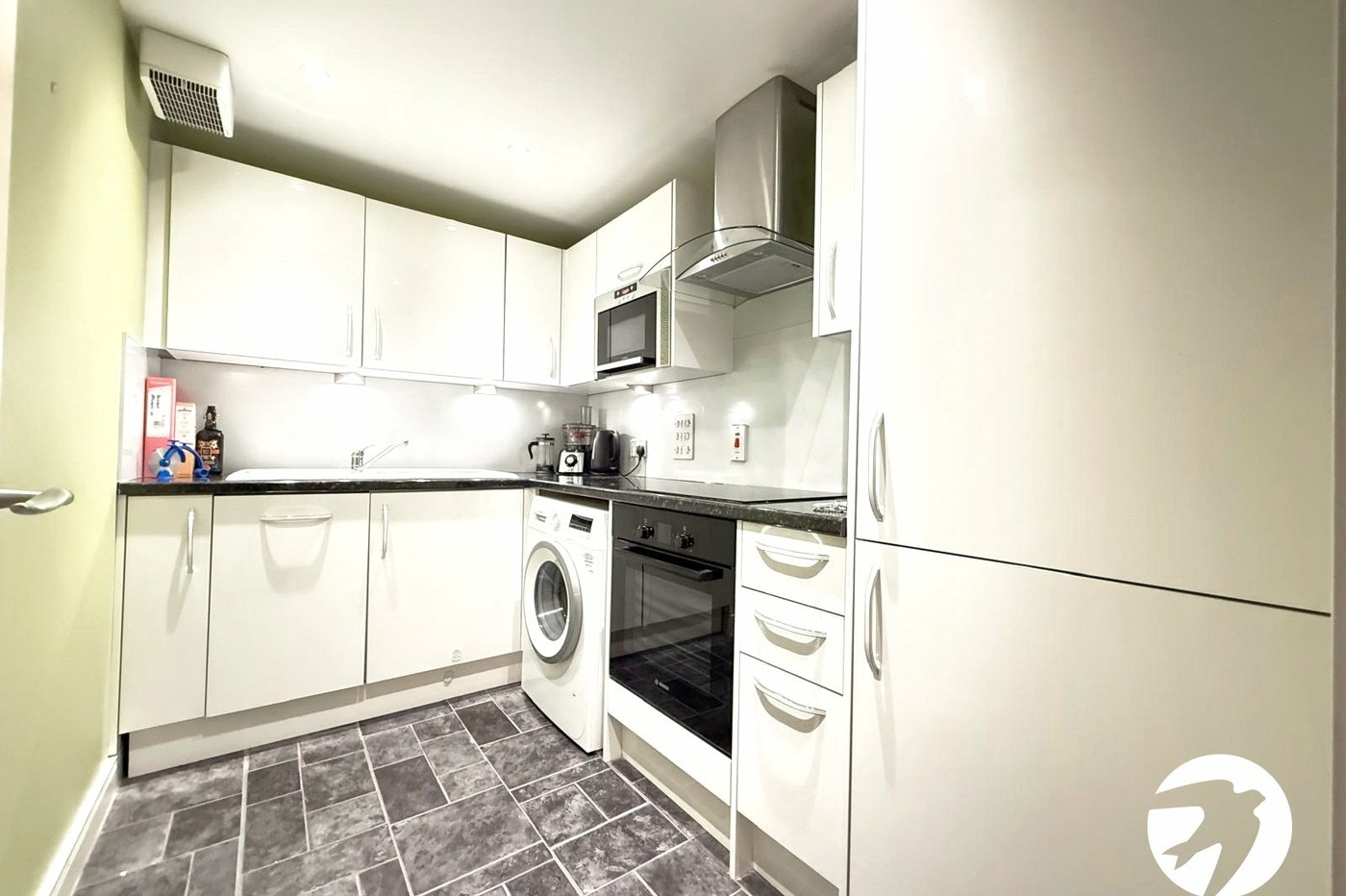 2 bedroom property for sale in Hither Green Lane | Robinson Jackson