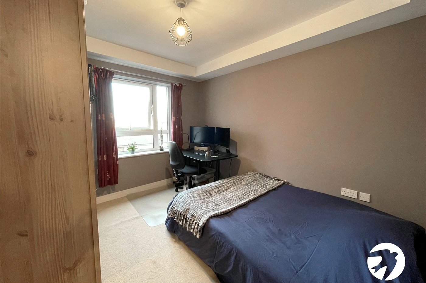 2 bedroom property for sale in Hither Green Lane | Robinson Jackson