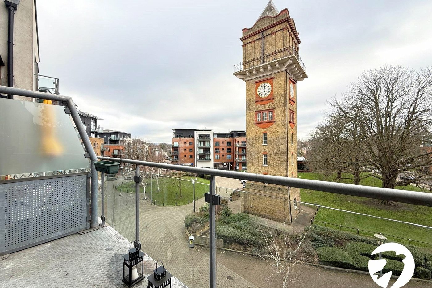 2 bedroom property for sale in Hither Green Lane | Robinson Jackson