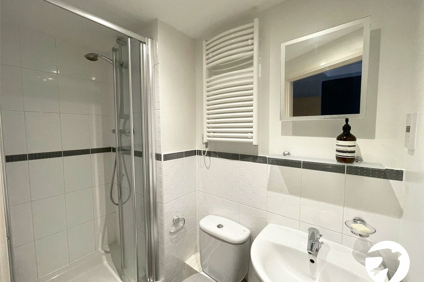 2 bedroom property for sale in Hither Green Lane | Robinson Jackson