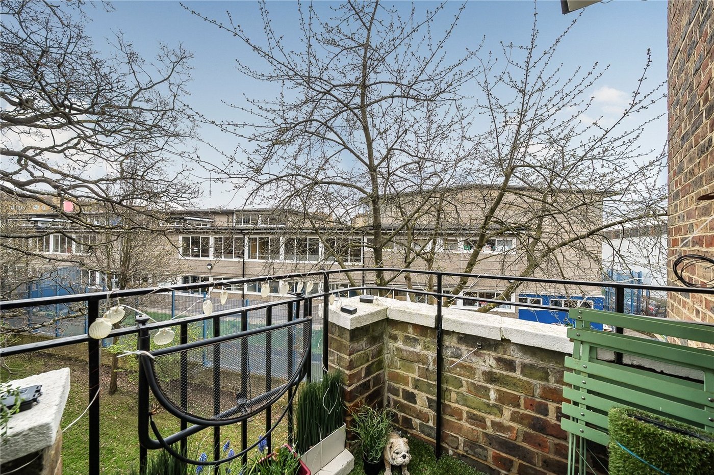 2 bedroom property for sale in Dulwich | Robinson Jackson