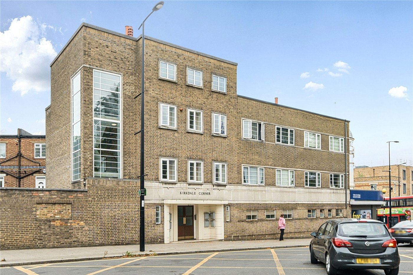 3 bedroom property for sale in Westwood Hill | Robinson Jackson