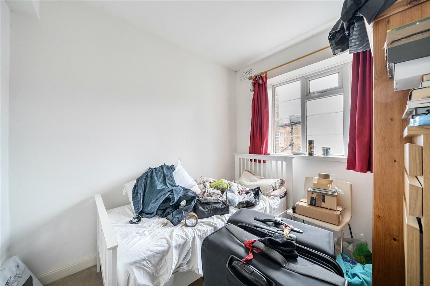 3 bedroom property for sale in Westwood Hill | Robinson Jackson