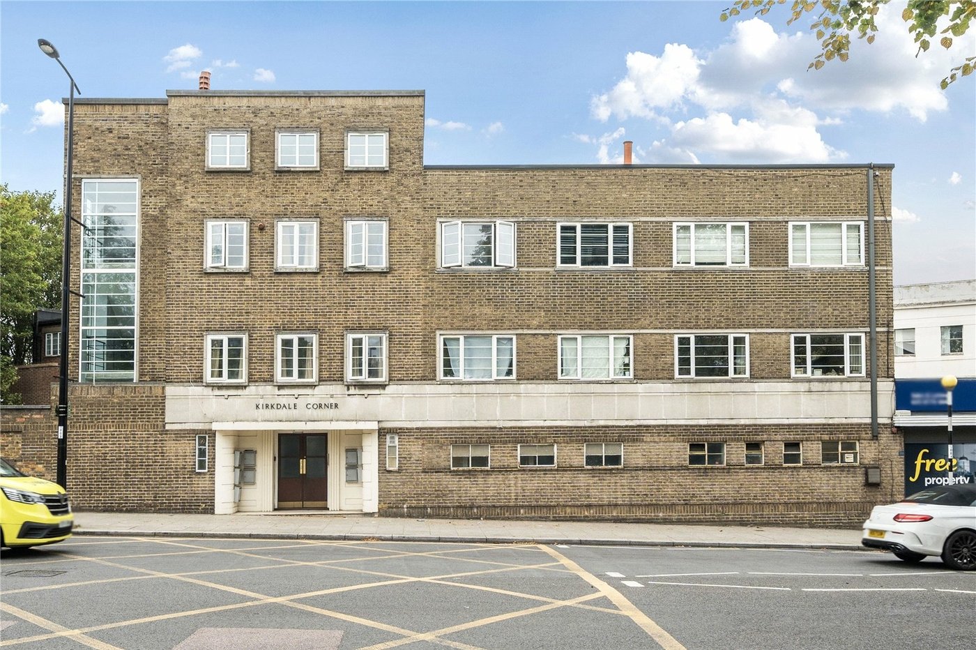 3 bedroom property for sale in Westwood Hill | Robinson Jackson