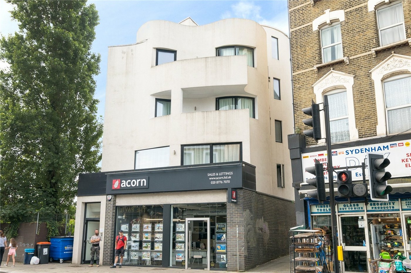 1 bedroom property for sale in London | Robinson Jackson