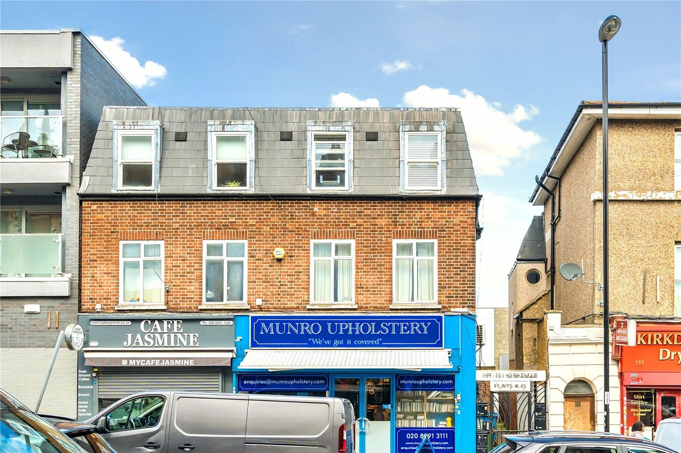 2 bedroom property for sale in London | Robinson Jackson