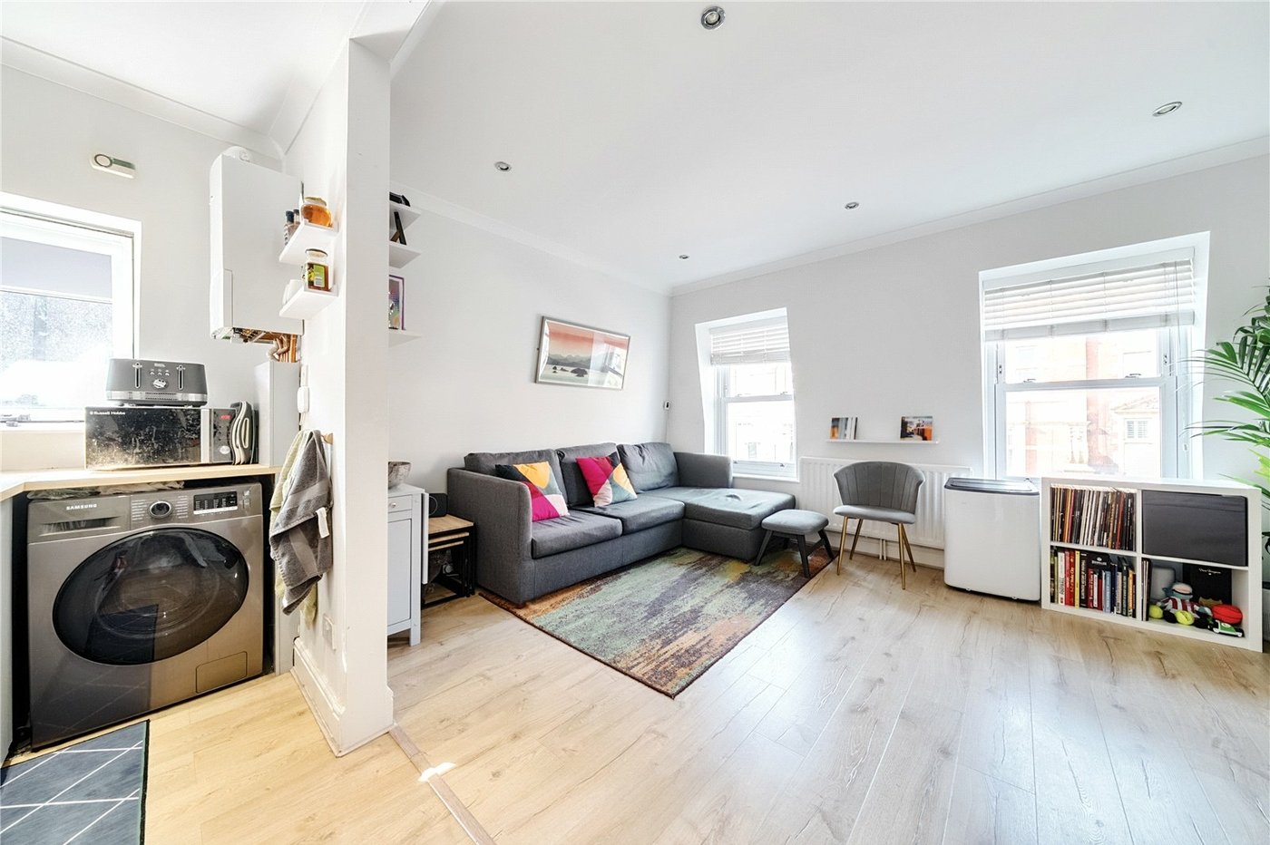 2 bedroom property for sale in  | Robinson Jackson