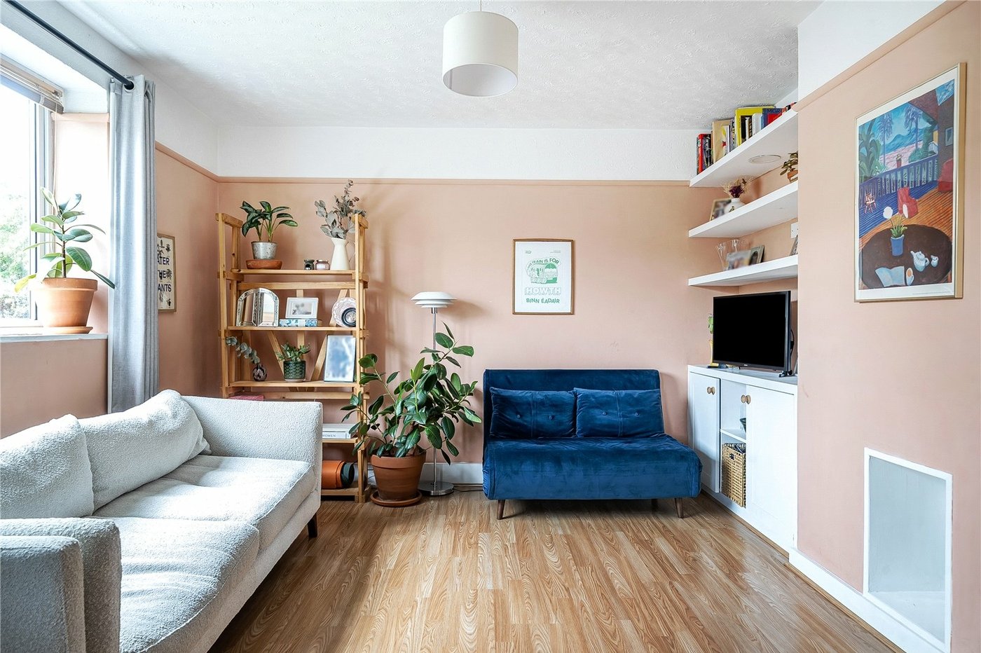 2 bedroom property for sale in  | Robinson Jackson