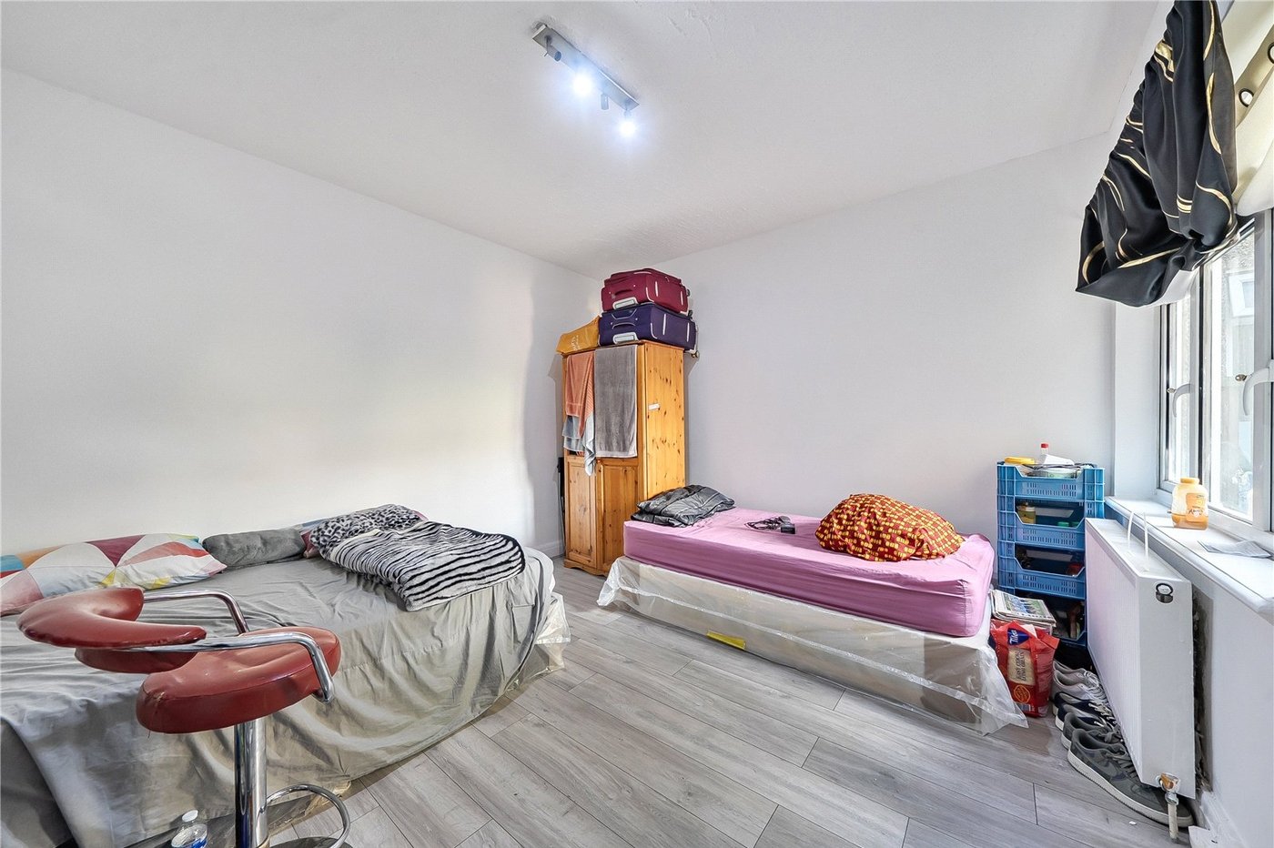 2 bedroom property for sale in Sydenham | Robinson Jackson