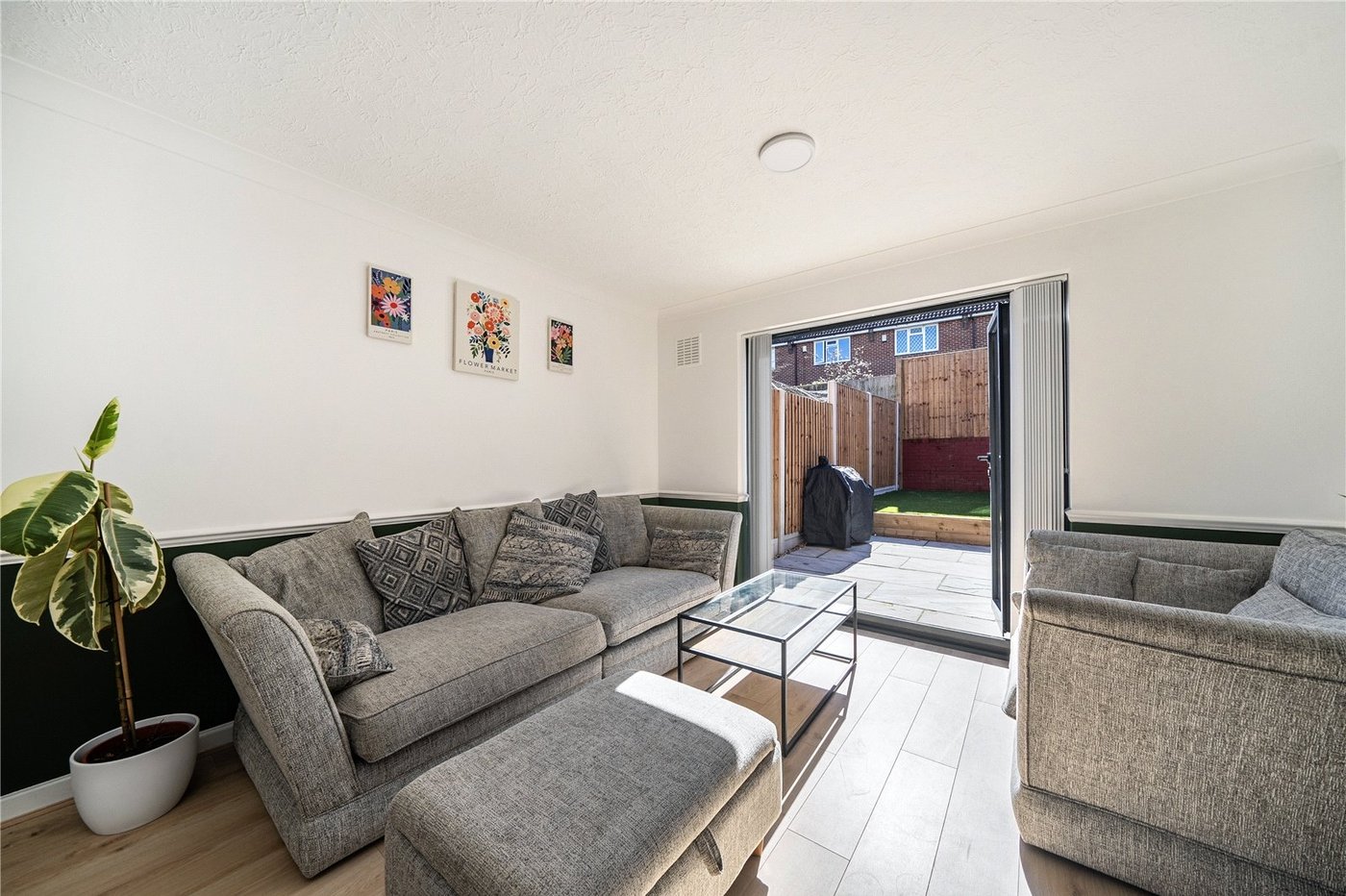 2 bedroom house for sale in Sydenham | Robinson Jackson