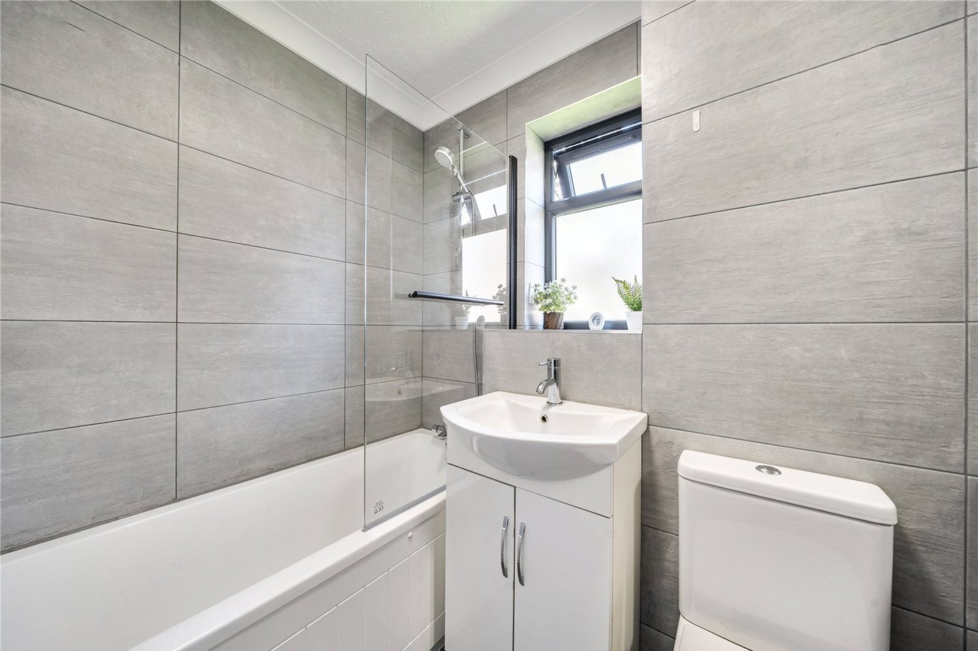 2 bedroom house for sale in Sydenham | Robinson Jackson