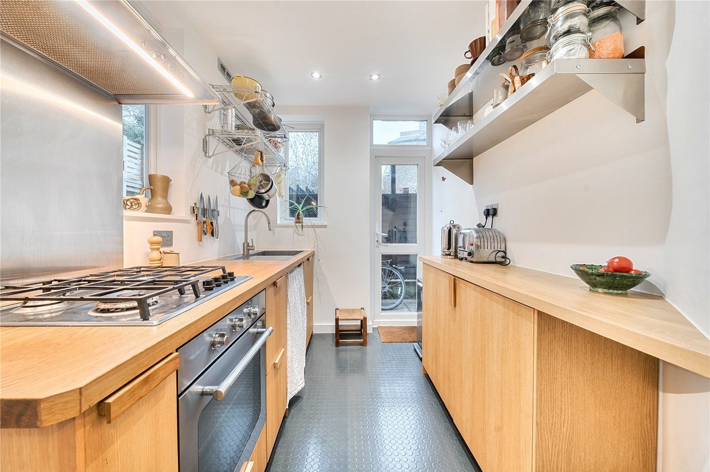 2 bedroom property for sale in Sydenham | Robinson Jackson