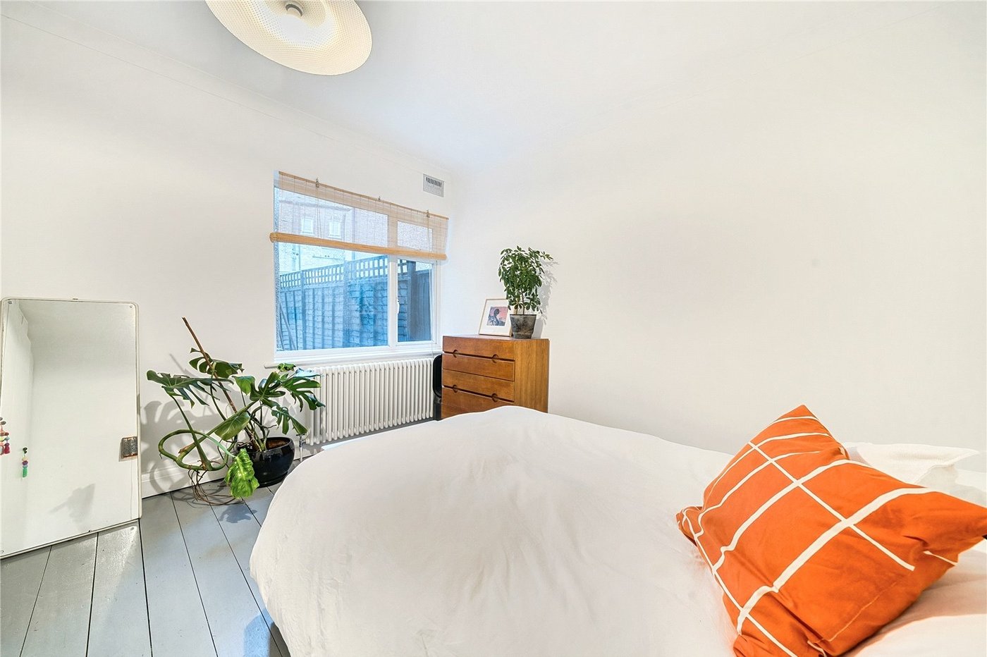 2 bedroom property for sale in Sydenham | Robinson Jackson