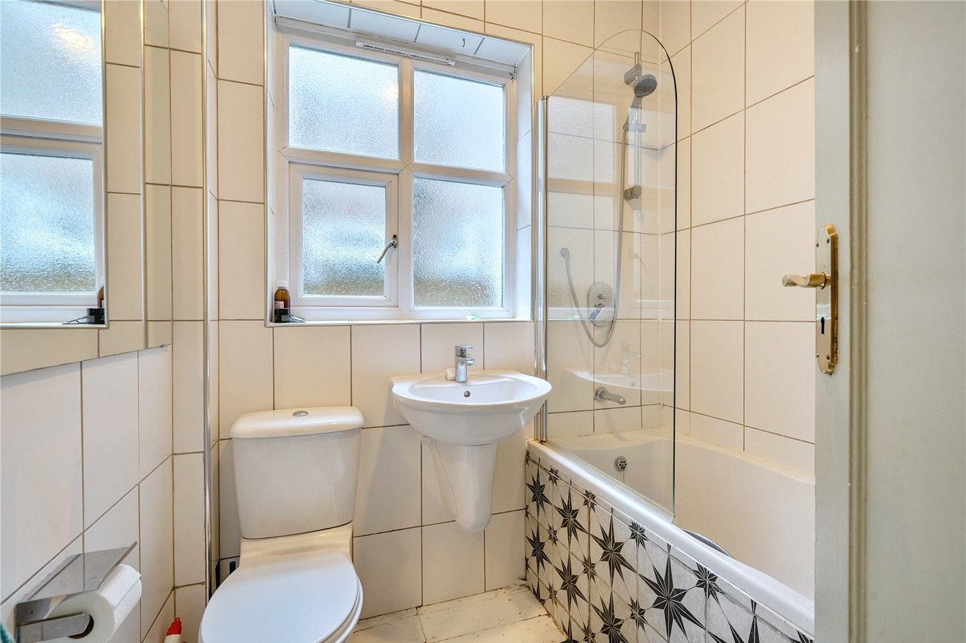 2 bedroom property for sale in Sydenham | Robinson Jackson