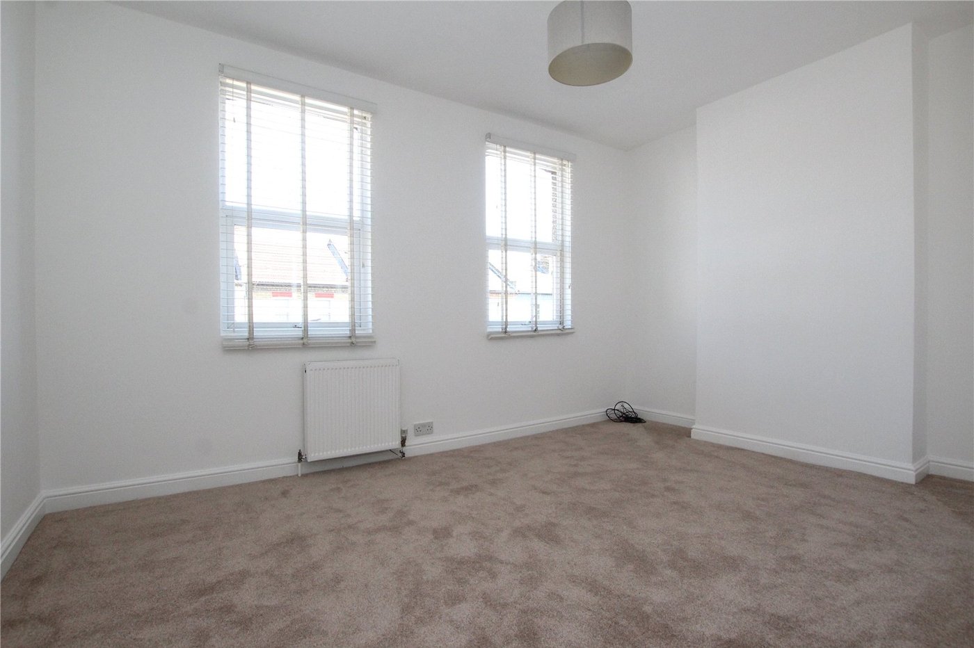 3 bedroom house for sale in Plumstead Common | Robinson Jackson