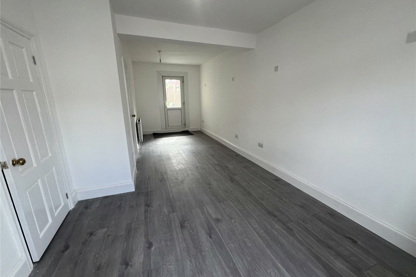 House for sale in Kirkham Street, Plumstead Common, SE18 Robinson Jackson