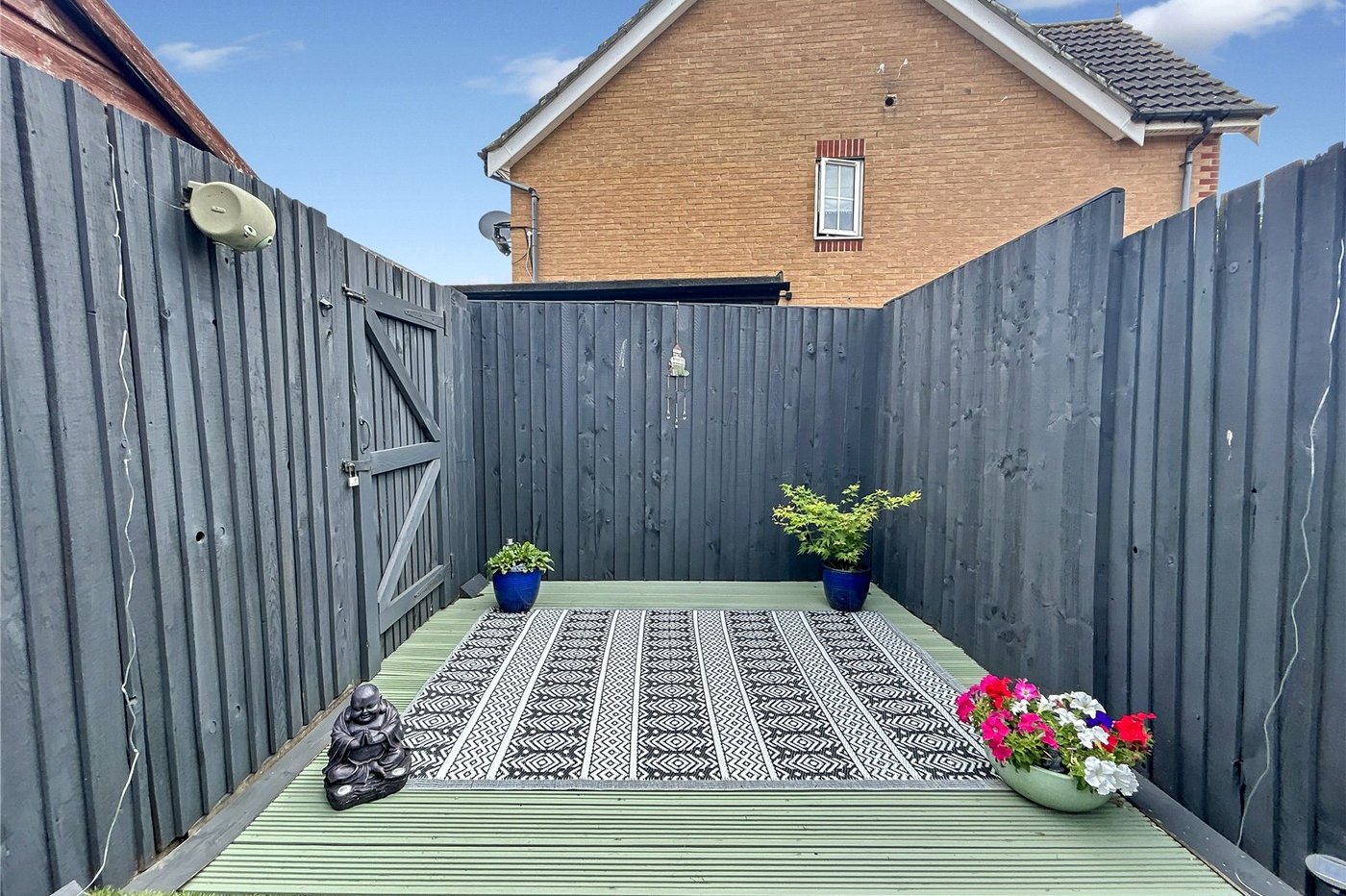 2 bedroom house for sale in Sidcup | Robinson Jackson