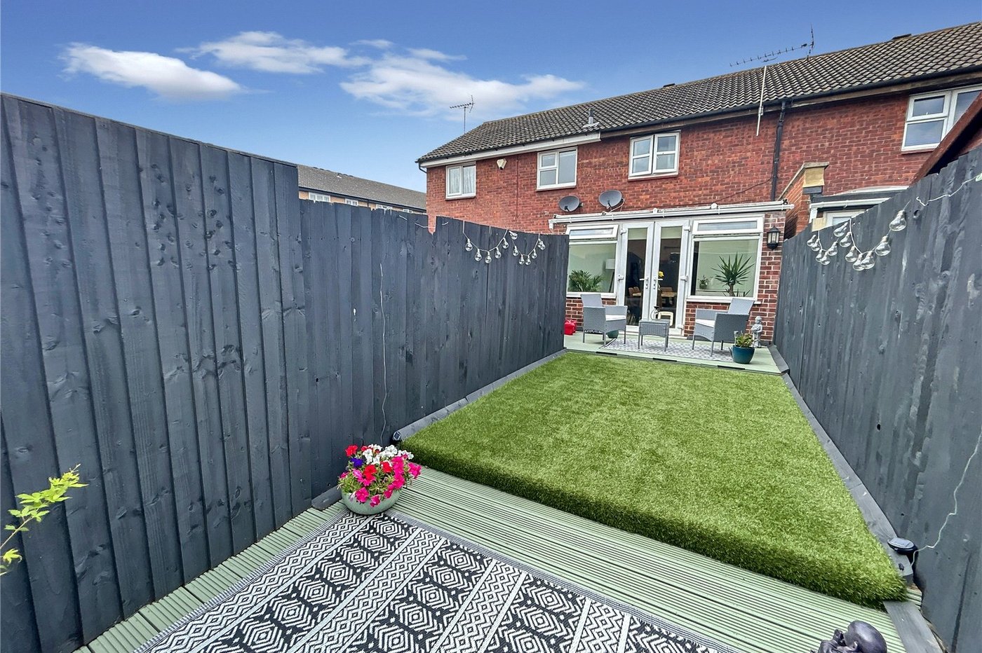 2 bedroom house for sale in Sidcup | Robinson Jackson