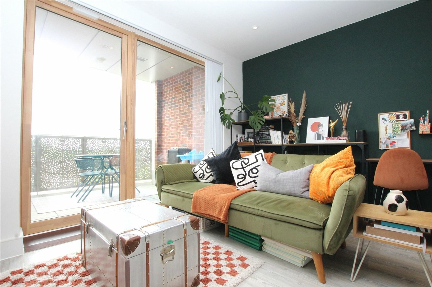 2 bedroom property for sale in Abbey Wood | Robinson Jackson