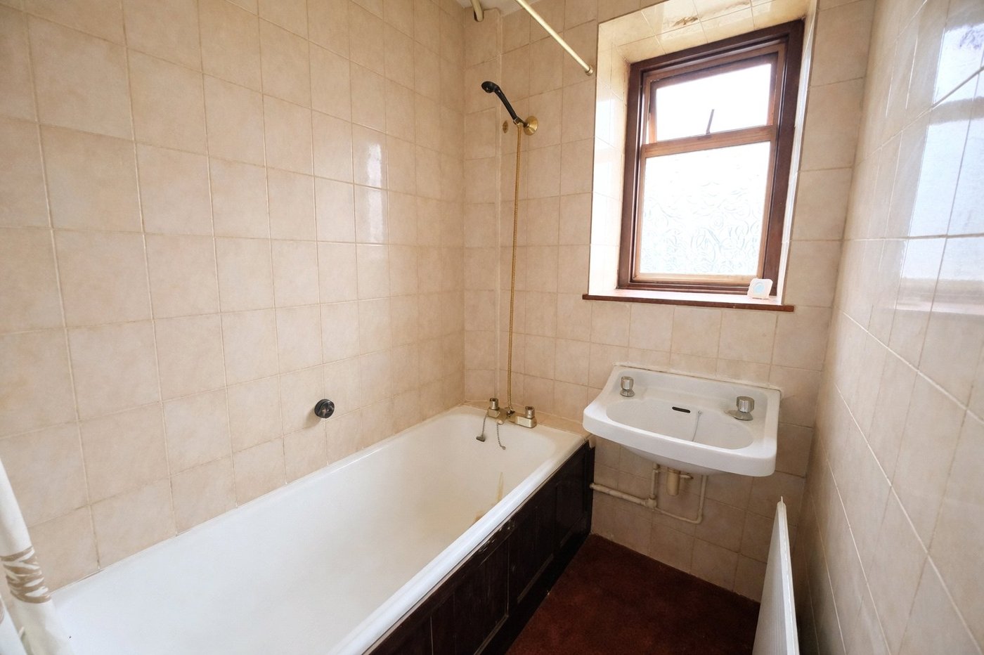 3 bedroom house for sale in London | Robinson Jackson