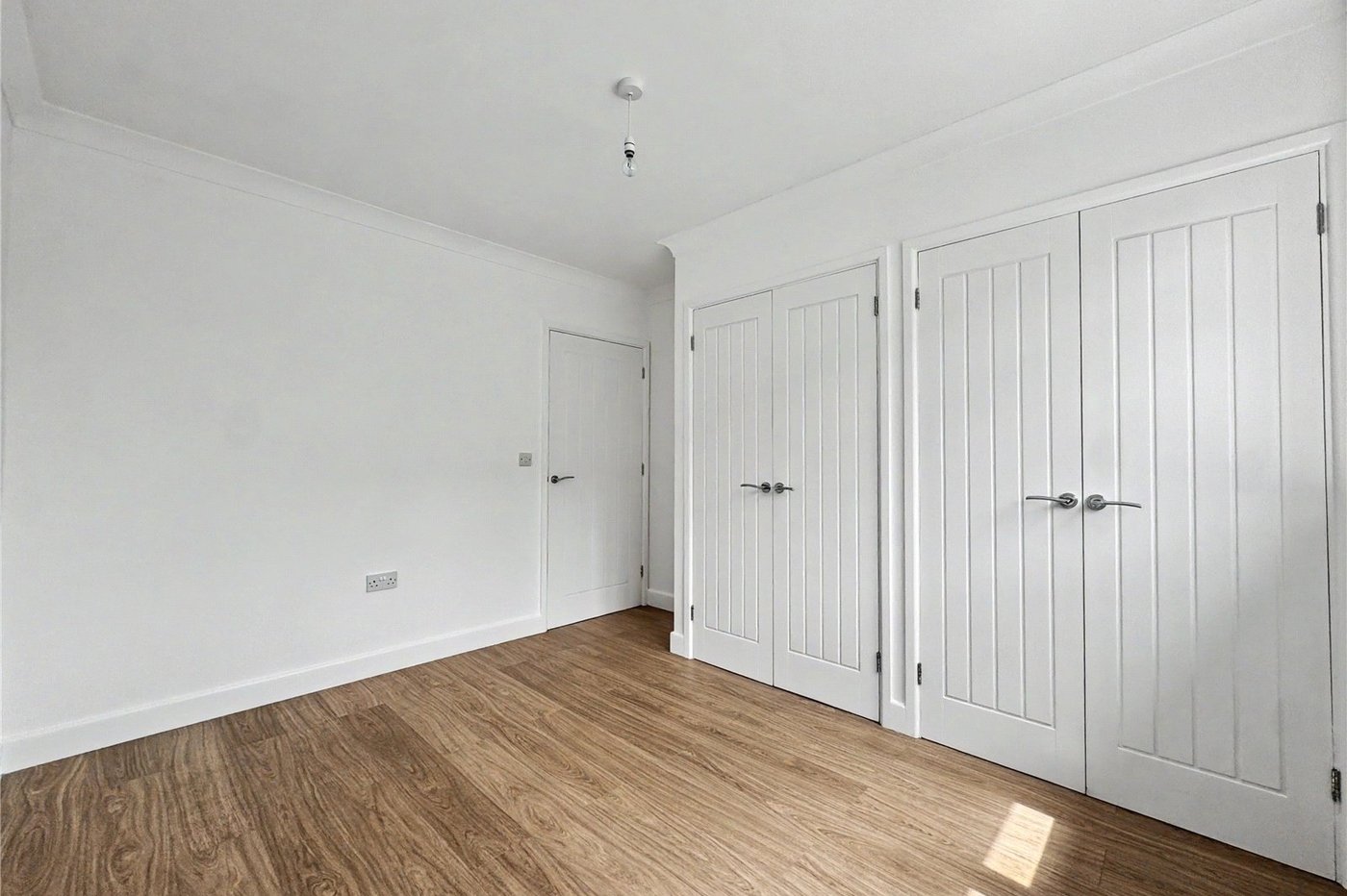 1 bedroom bungalow for sale in Parkwood | Robinson Michael & Jackson