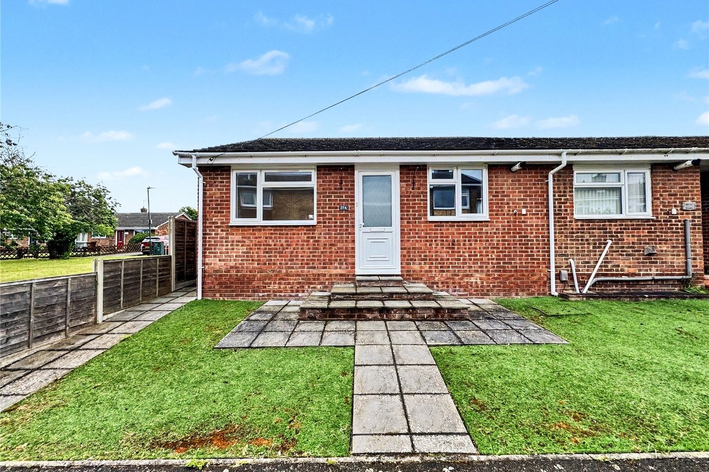 1 bedroom bungalow for sale in Parkwood | Robinson Michael & Jackson