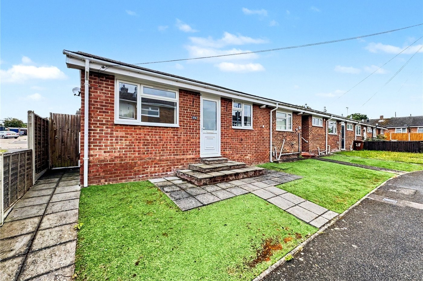 1 bedroom bungalow for sale in Parkwood | Robinson Michael & Jackson