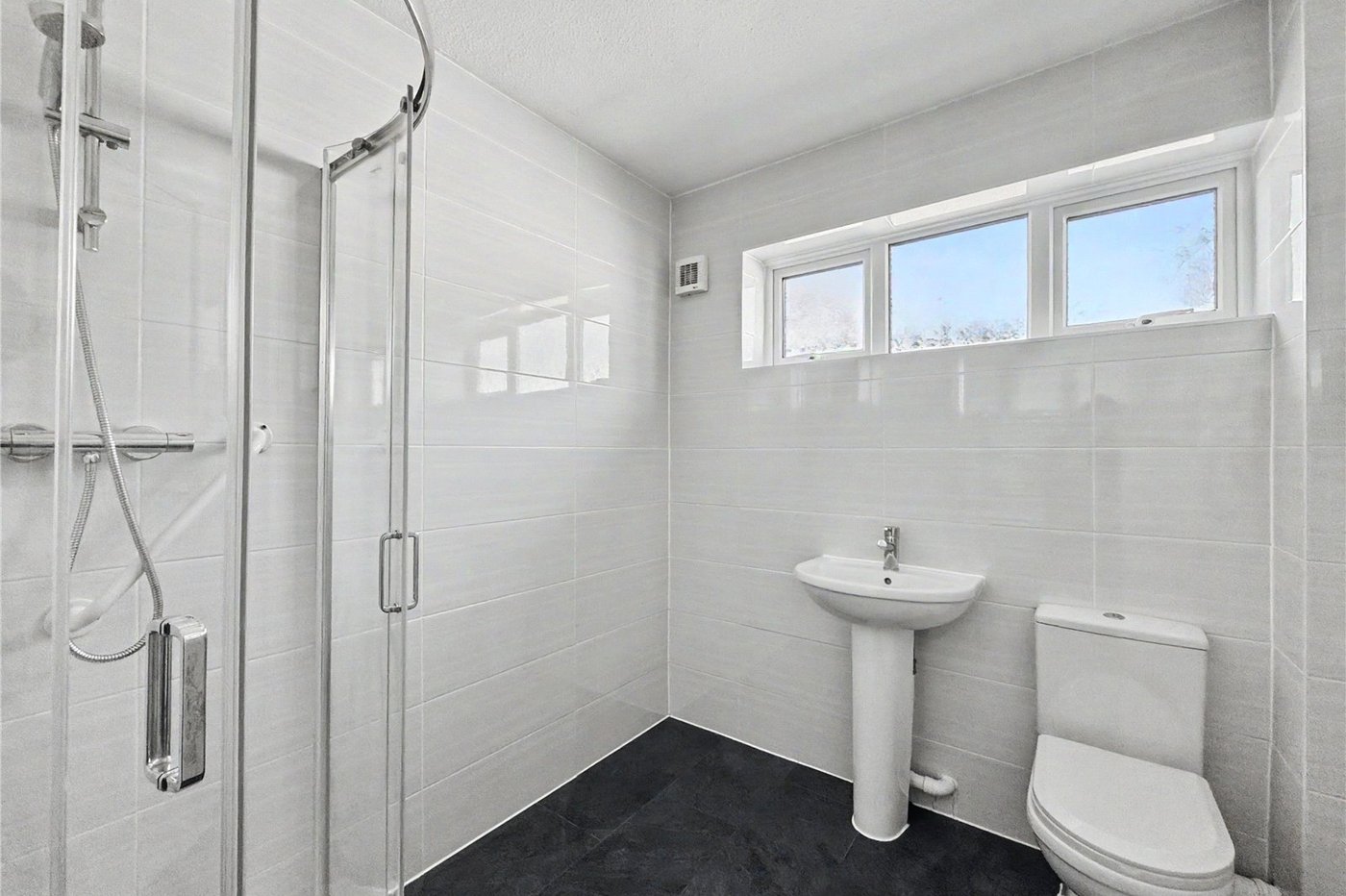 1 bedroom bungalow for sale in Parkwood | Robinson Michael & Jackson