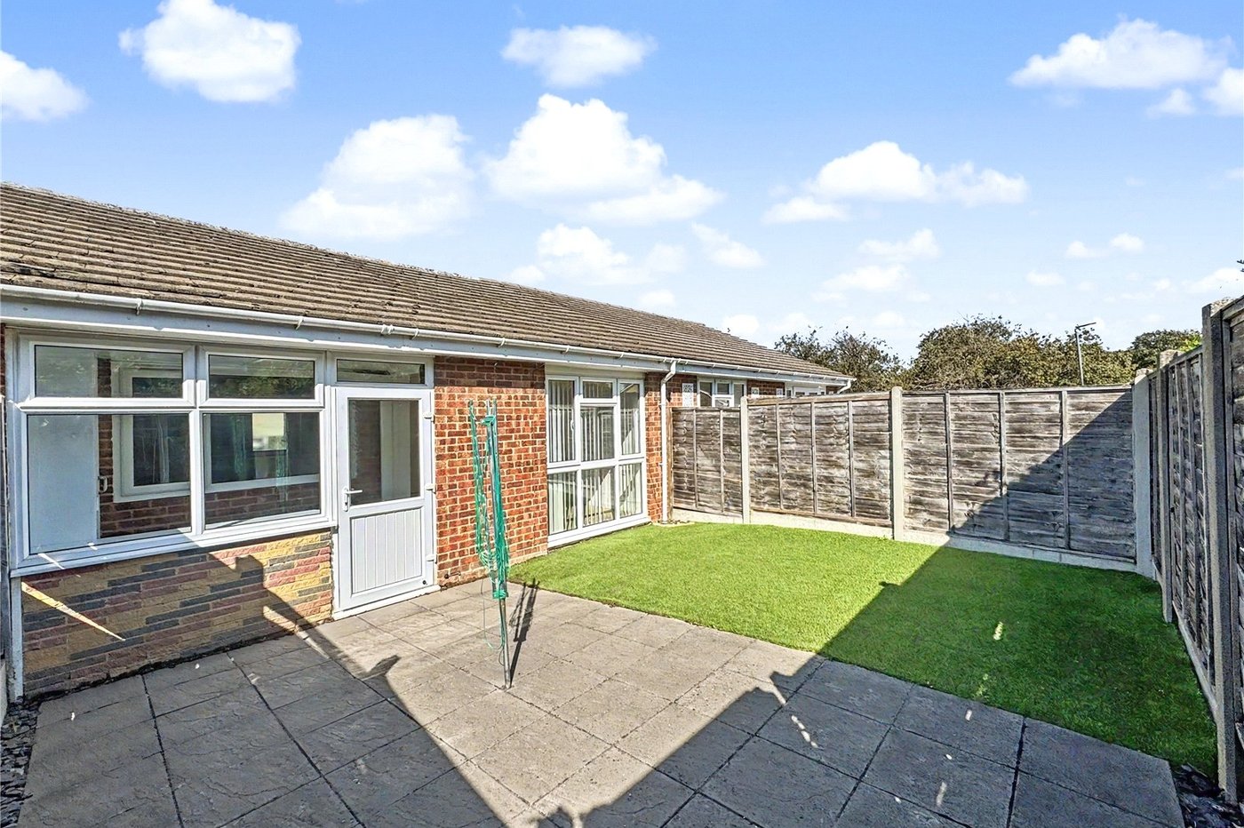 1 bedroom bungalow for sale in Parkwood | Robinson Michael & Jackson