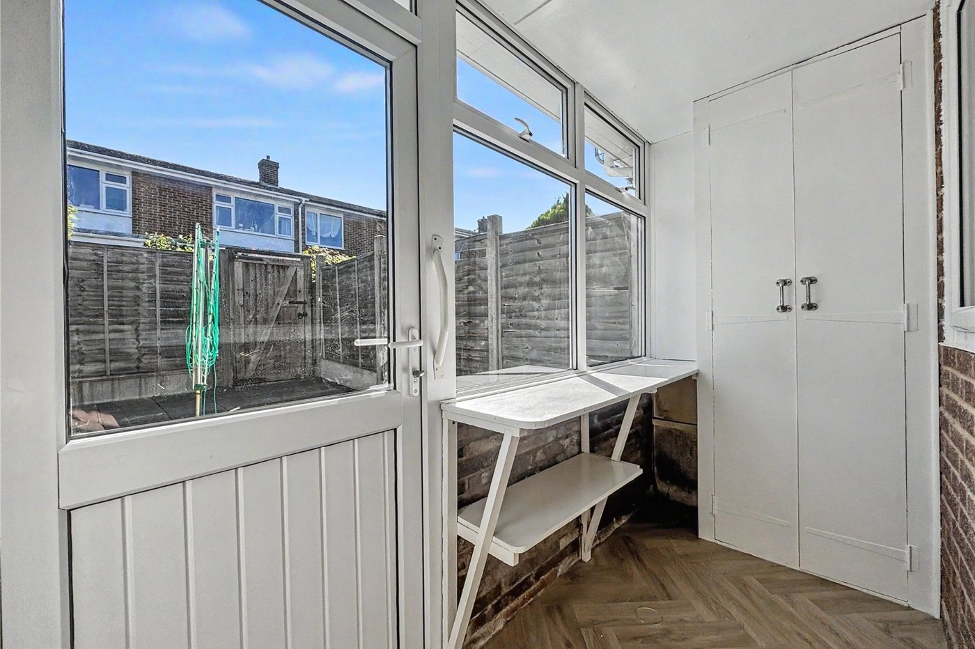 1 bedroom bungalow for sale in Parkwood | Robinson Michael & Jackson